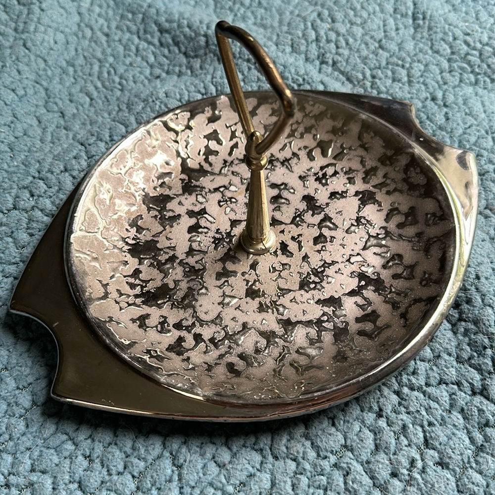 Vintage Bel-Terr Weeping dish